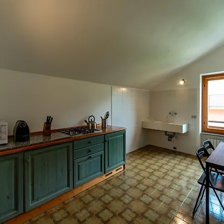 Bologna House * Perledo